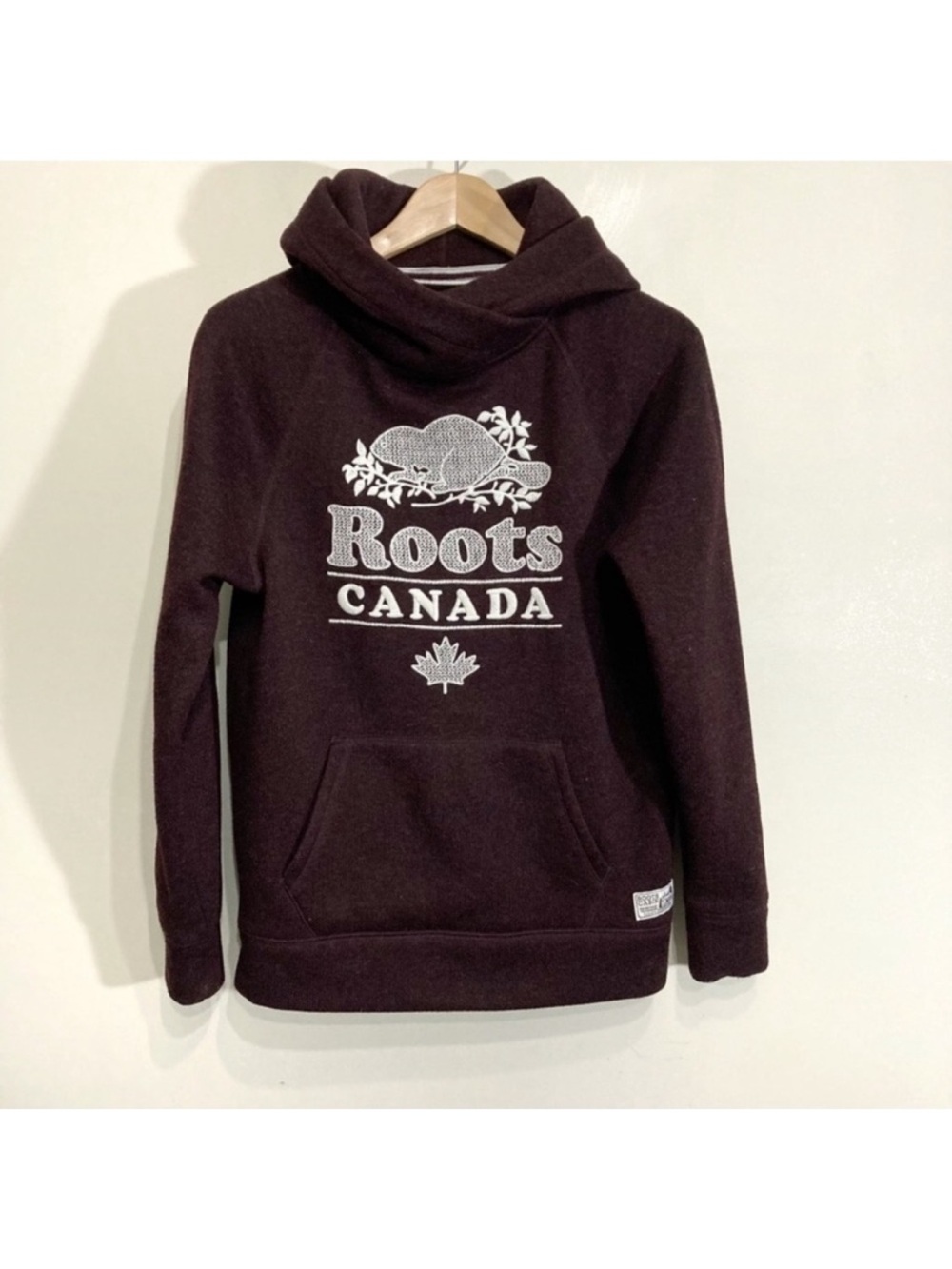 Roots Canada Hoodie Size XS Maroon Black Mix Embroidered Beaver Logo
